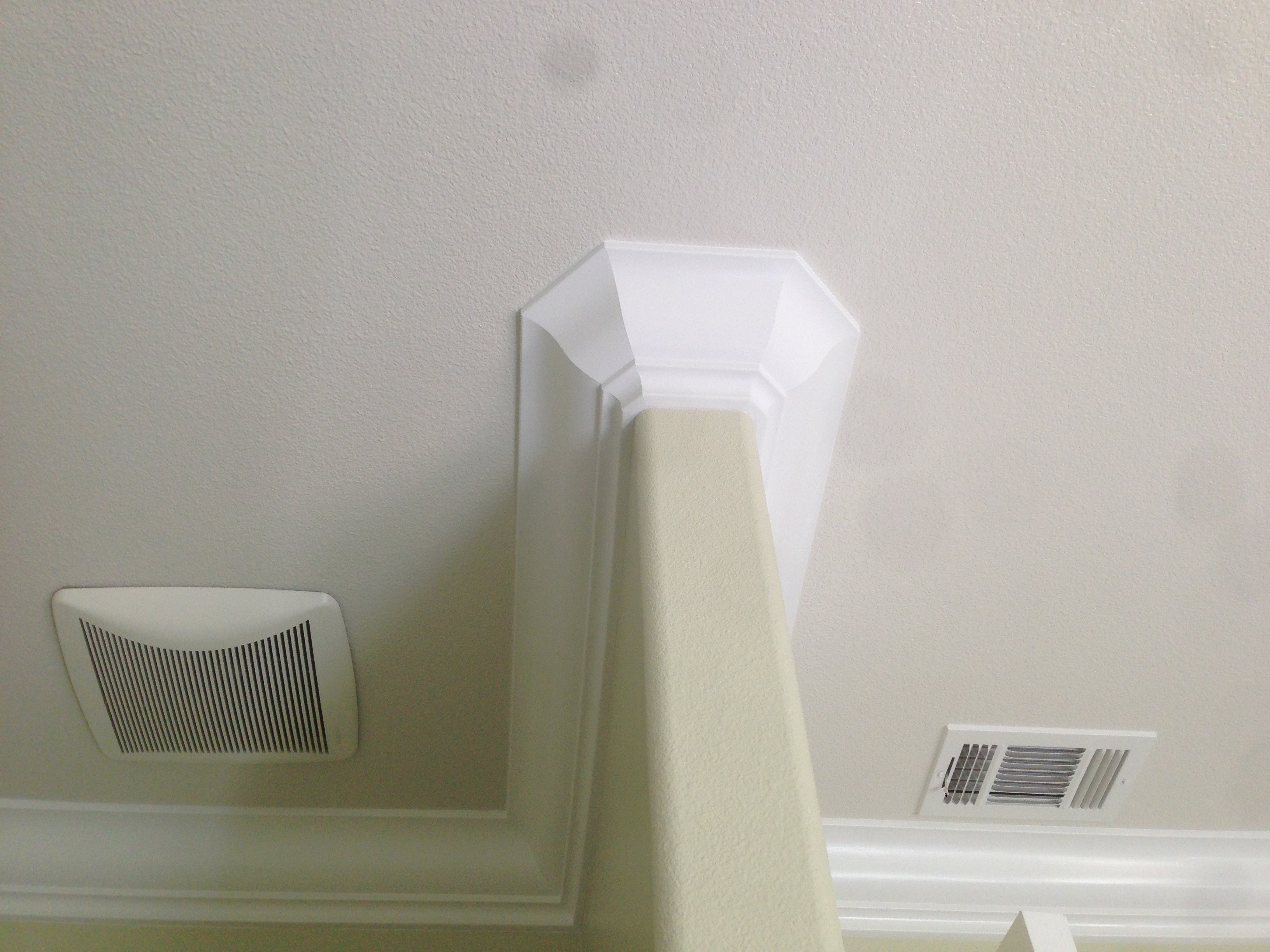 Crown Molding Installation Temecula Ca, How To Put Crown Moulding On Rounded Corners
